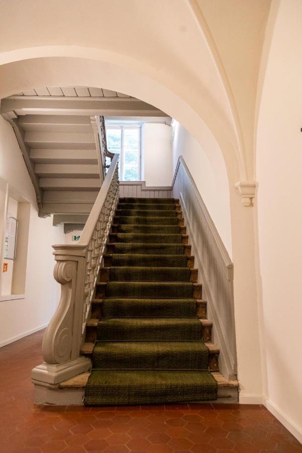 Apartment In Historischer Villa Mit Parkplatz Grünau im Almtal Esterno foto